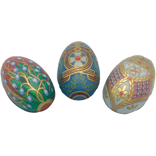 Russian Floral Egg Tin